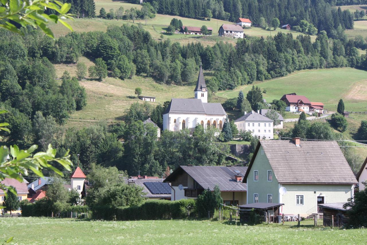 Da Braeuhauser Stadl an der Mur Bagian luar foto